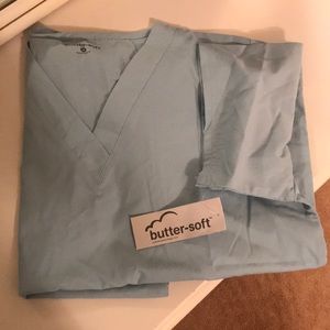 Butter soft scrub top